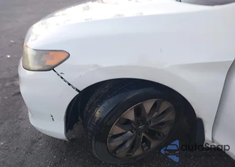 2013 Honda Accord Ex-L z USA, uszkodzony, nr VIN 1HGCT1B86DA016069